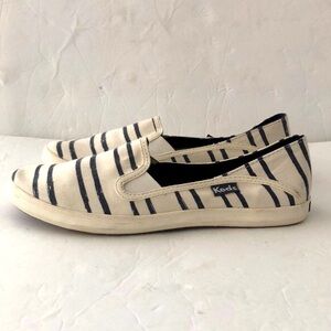Keds Sneakers Shoes Slip On White Blue Striped SZ 8.5 Like new!